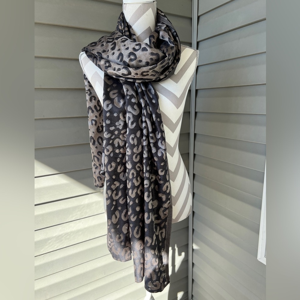 NWT- Chico's Leopard Cheetah Animal Print Rayon Shawl Scarf Wrap